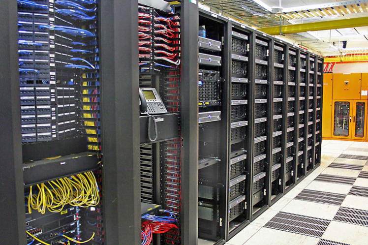 چرا دیتاسنتر برای سازمانها ضروری است؟